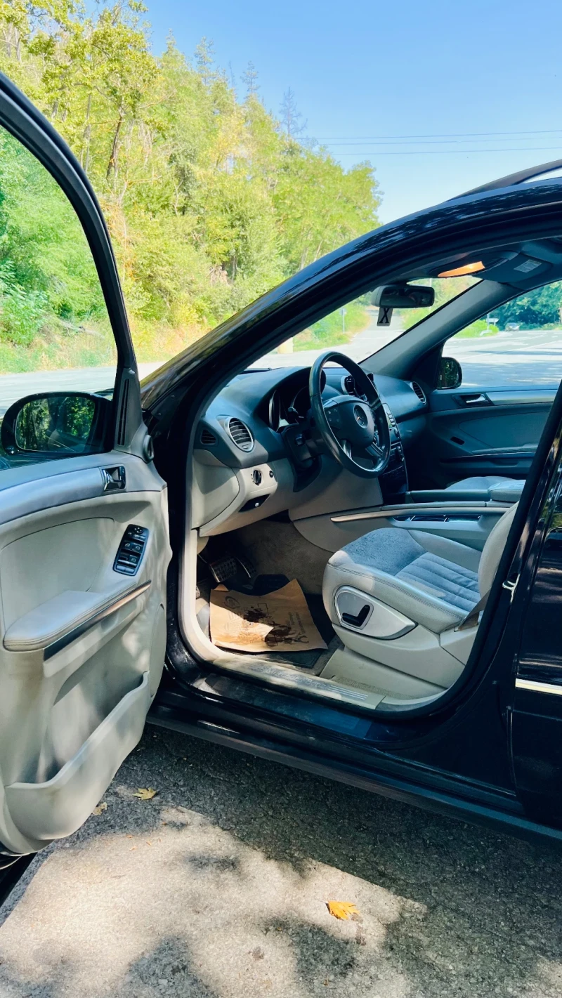 Mercedes-Benz ML 320, снимка 9 - Автомобили и джипове - 51912182
