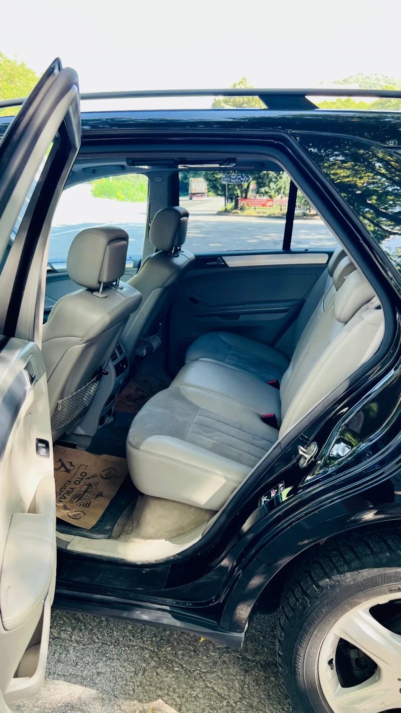 Mercedes-Benz ML 320, снимка 6 - Автомобили и джипове - 51912182