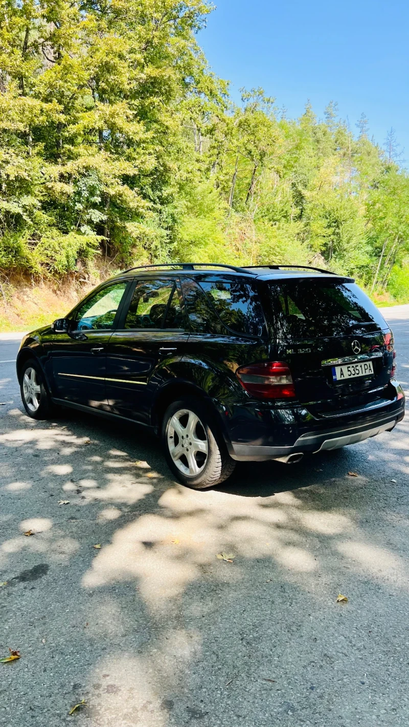 Mercedes-Benz ML 320, снимка 5 - Автомобили и джипове - 51912182