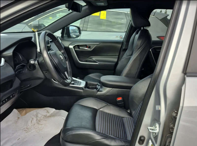 Toyota Rav4 HYBRID XSE, снимка 5 - Автомобили и джипове - 52507304