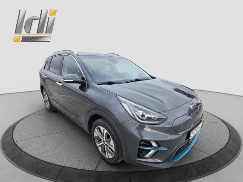 Kia Niro EXECUTIVELINE 64 KWh 204кс, снимка 8 - Автомобили и джипове - 52709078