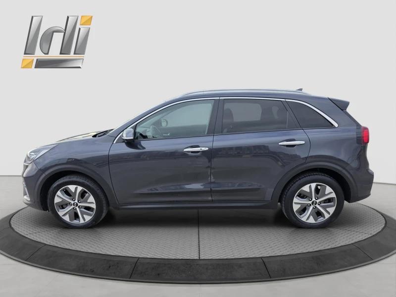 Kia Niro EXECUTIVELINE 64 KWh 204кс, снимка 3 - Автомобили и джипове - 52709078