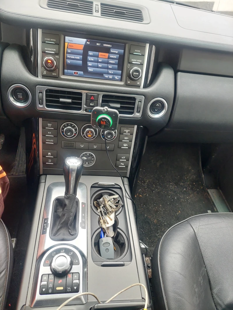 Land Rover Range rover Vouge , снимка 8 - Автомобили и джипове - 52912724