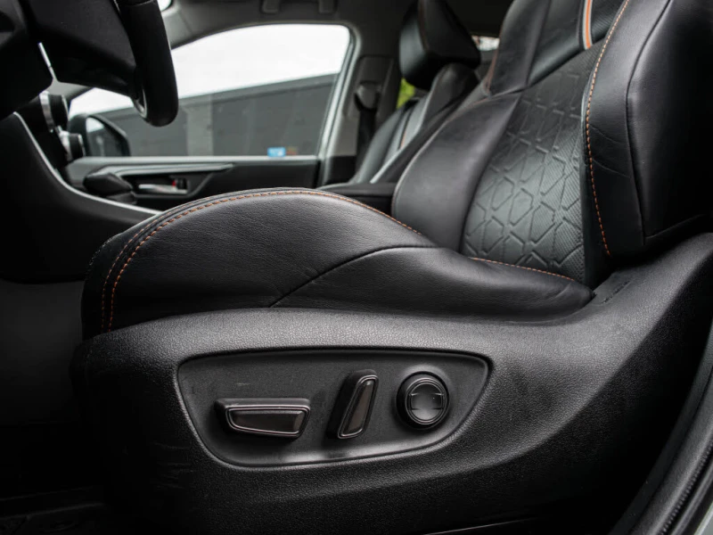 Toyota Rav4 Trail* AWD* АвтоКредит* (ЦЕНА ДО БГ)* , снимка 10 - Автомобили и джипове - 53363147