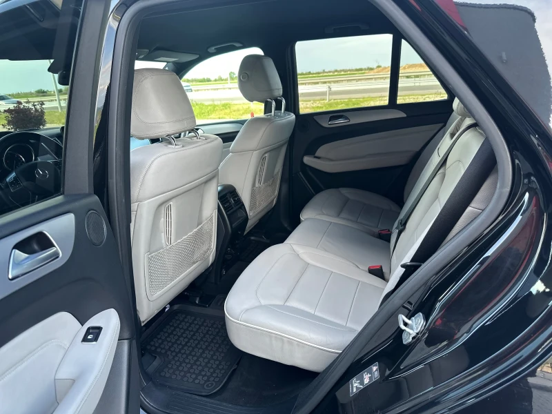 Mercedes-Benz ML 350, снимка 11 - Автомобили и джипове - 53394837