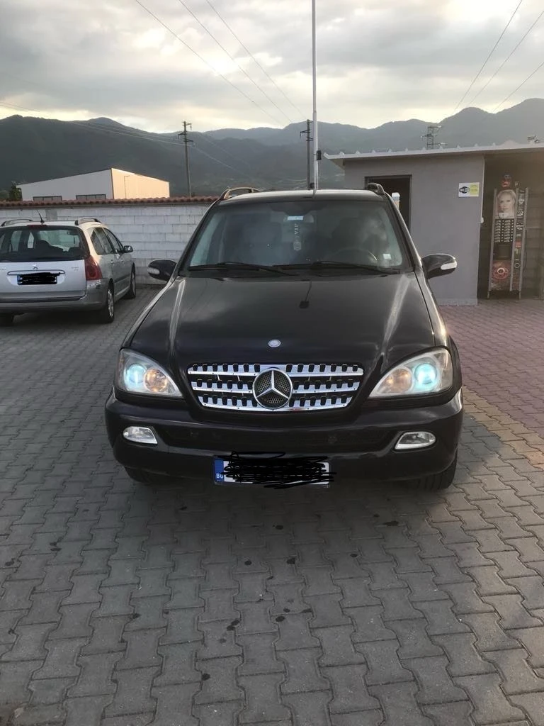 Mercedes-Benz ML 270, снимка 1 - Автомобили и джипове - 47177598