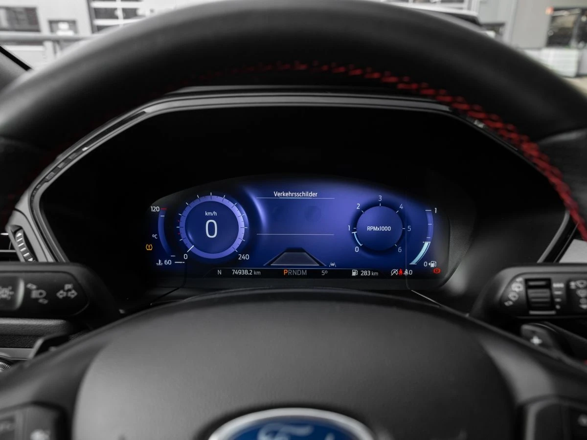 Ford Kuga 1.5/ST-LINE/120HP/LED/ACC/NAVI/AMBI/198f - изображение 10
