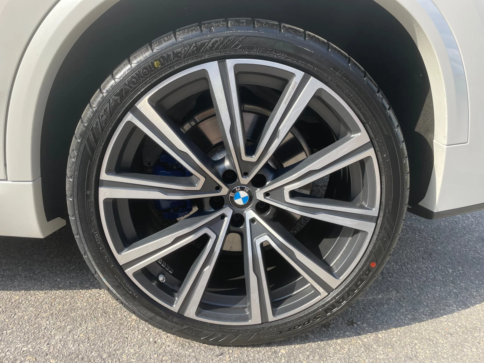 BMW X5 40i mild hybrid full full неразличима от нова - изображение 6