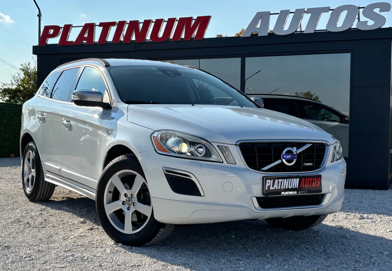 Volvo XC60 2.4D/4X4/R DESIGN//  | Mobile.bg   1