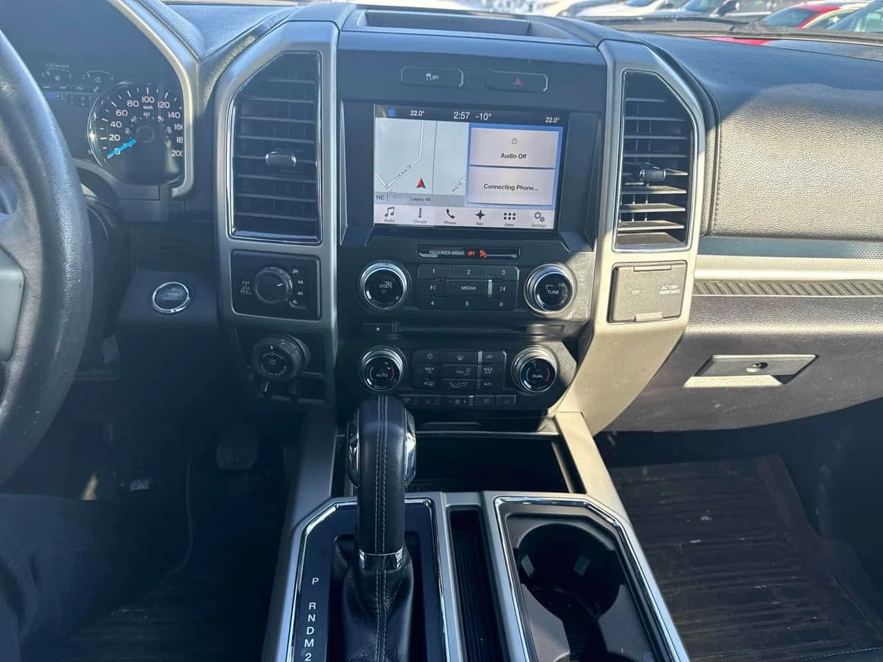 Ford F150  4WD SuperCrew / 5.0 /Кожа/Панорама/Подгрев/Обдух - изображение 8