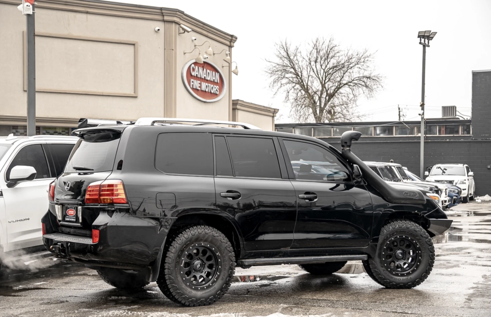 Lexus LX 570 OFFROAD PACKAGE - изображение 7