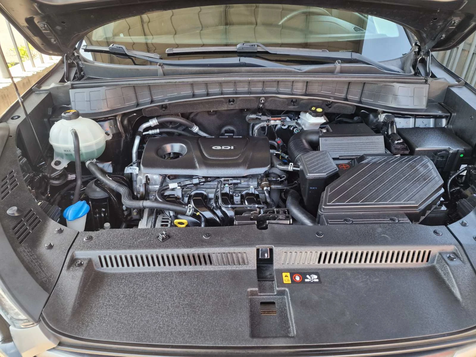 Hyundai Tucson 1.6БЕНЗИН-EU6-СЕРВИЗНА ИСТОРИЯ, снимка 15 - Автомобили и джипове - 54444648
