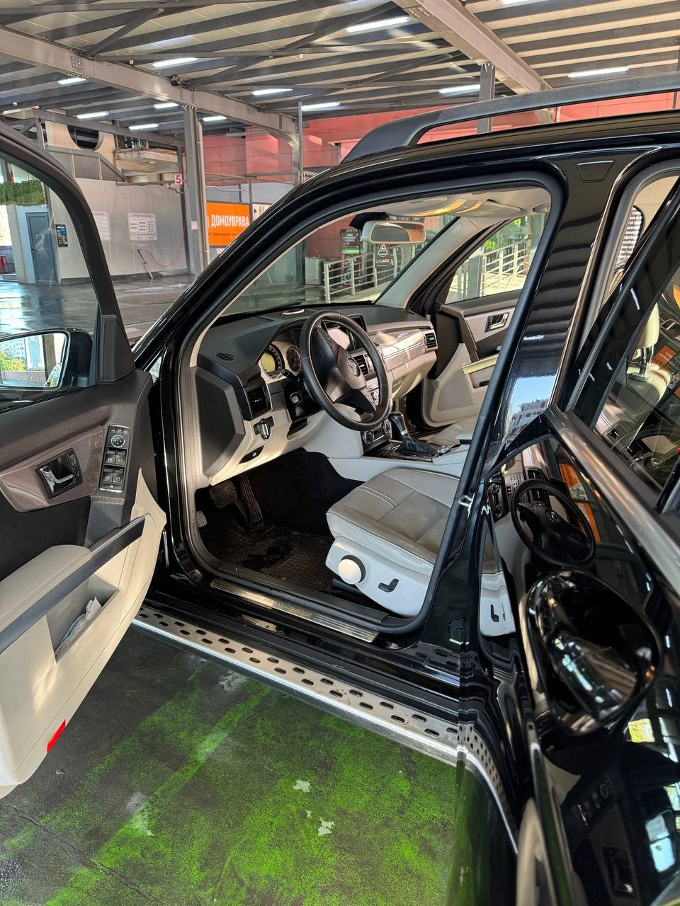 Mercedes-Benz GLK, снимка 13 - Автомобили и джипове - 54547572