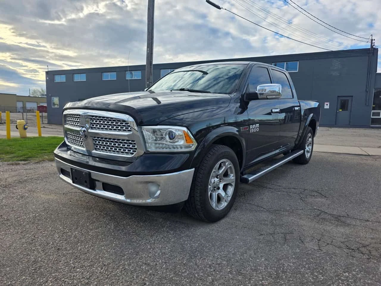 Dodge RAM 1500 * Laramie * CARFAX * БЕЗ ПЪРВОНАЧАЛНА ВНОСКА