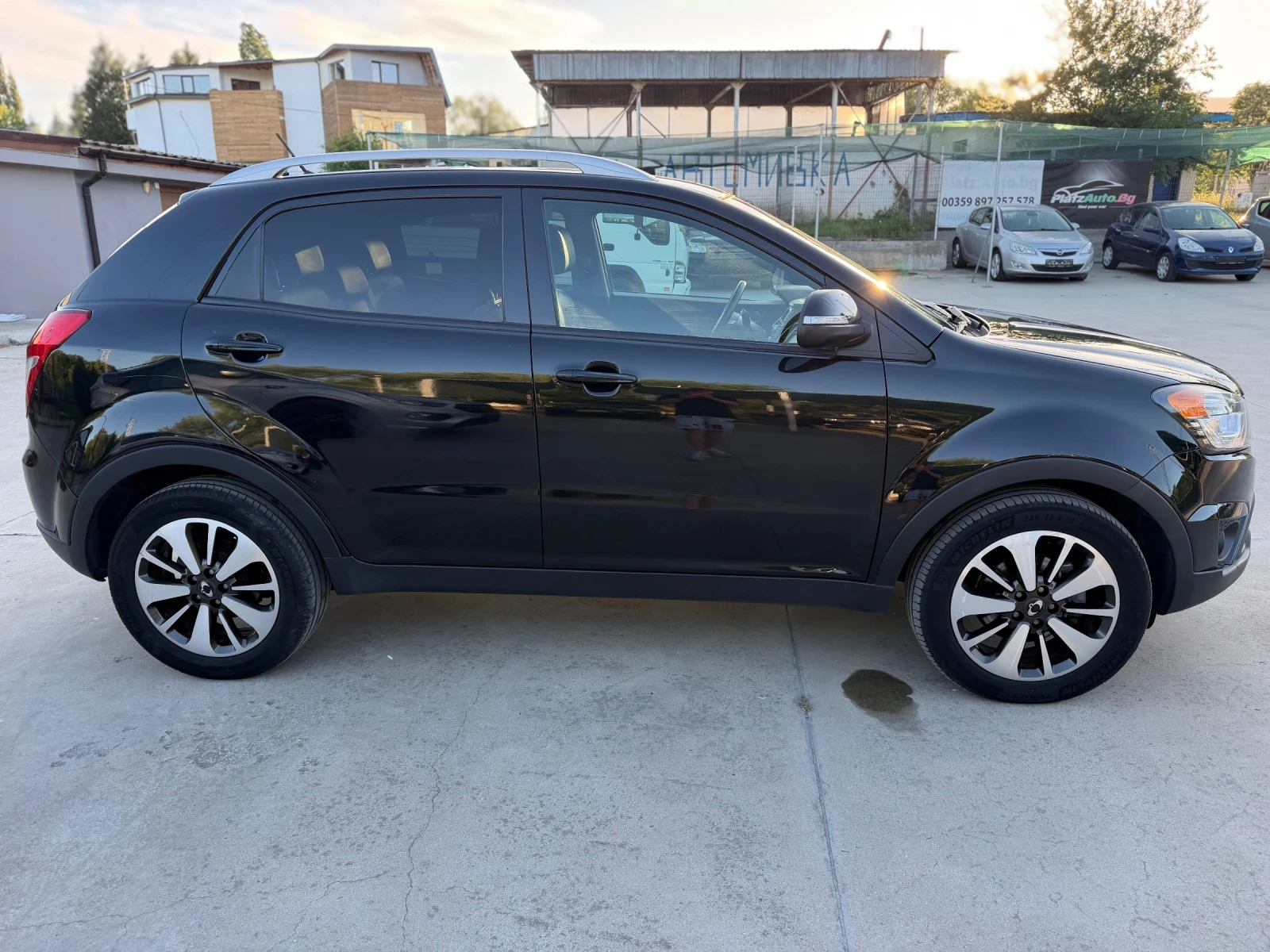 SsangYong Korando 2.0Diesel/175hp/100000km/FullFull, снимка 5 - Автомобили и джипове - 54724129