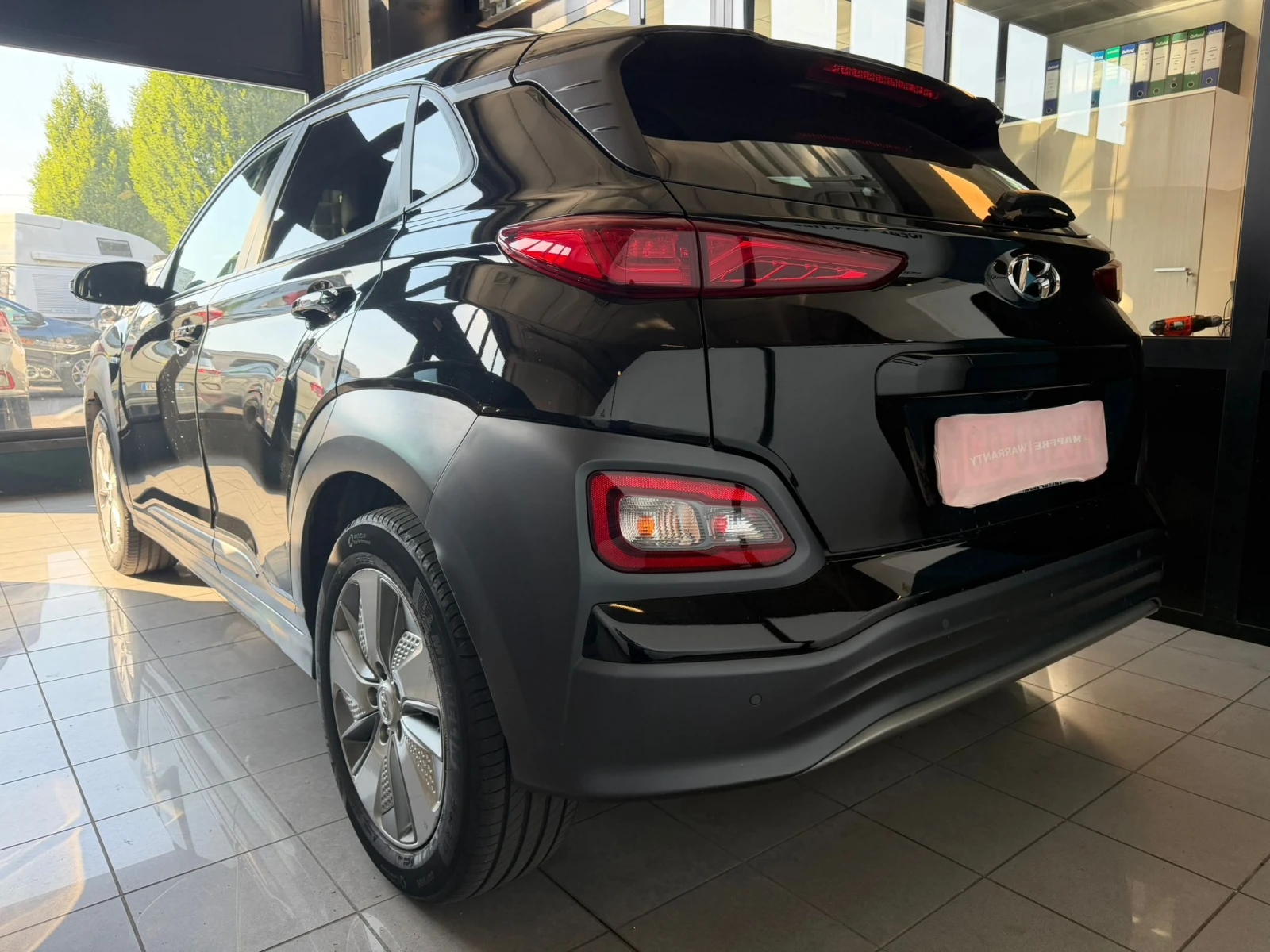 Hyundai Kona 39kWh-SOH100%-Термо помпа!, снимка 2 - Автомобили и джипове - 54835297