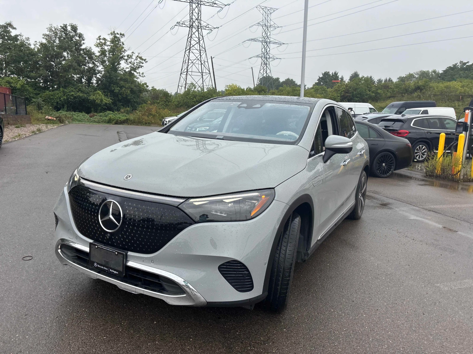 Mercedes-Benz EQE * 350 * CARFAX * ОПЦИЯ ЗА ФИНАНСИРАНЕ