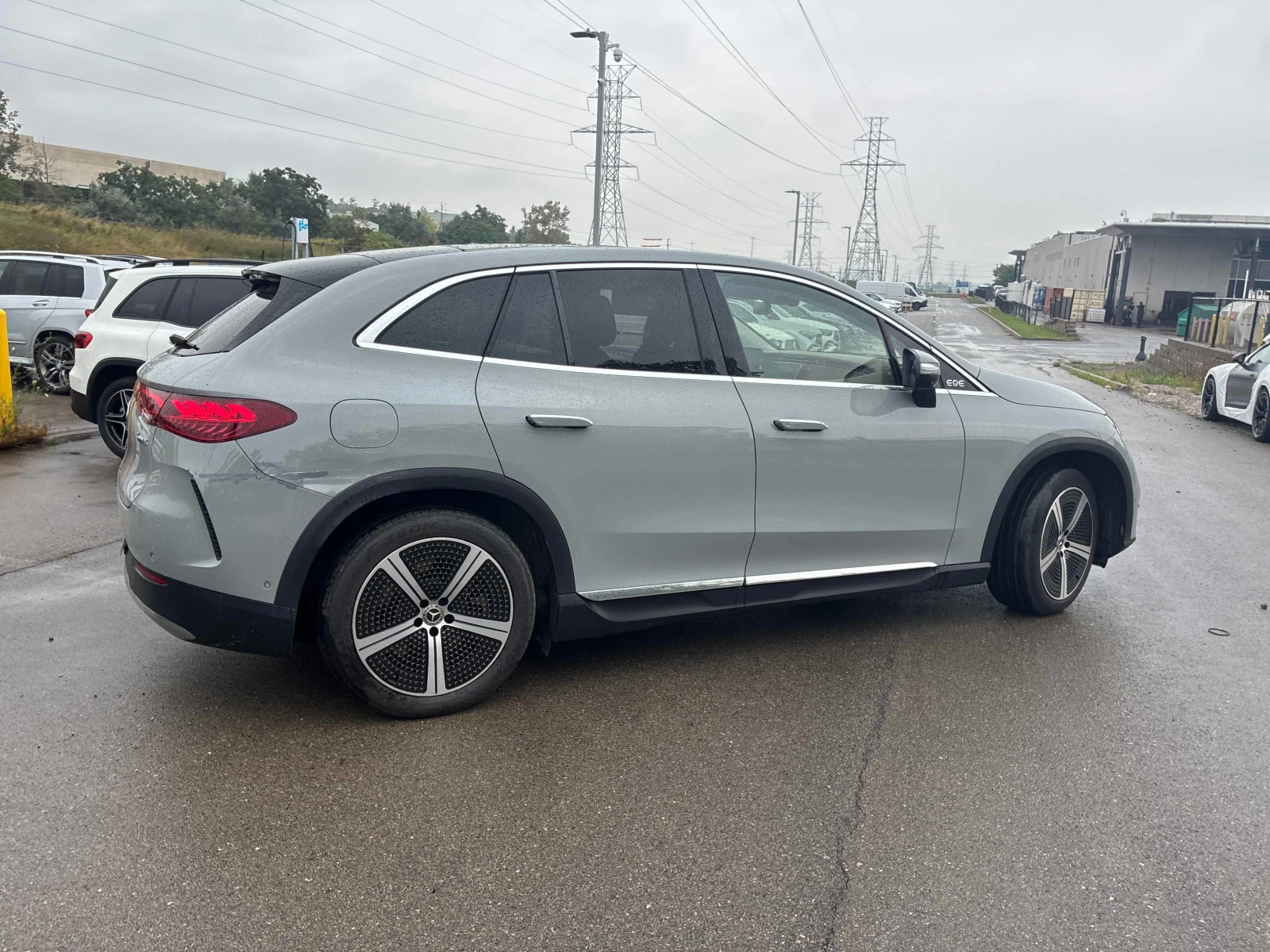 Mercedes-Benz EQE * 350 * CARFAX * ОПЦИЯ ЗА ФИНАНСИРАНЕ, снимка 3 - Автомобили и джипове - 56025133