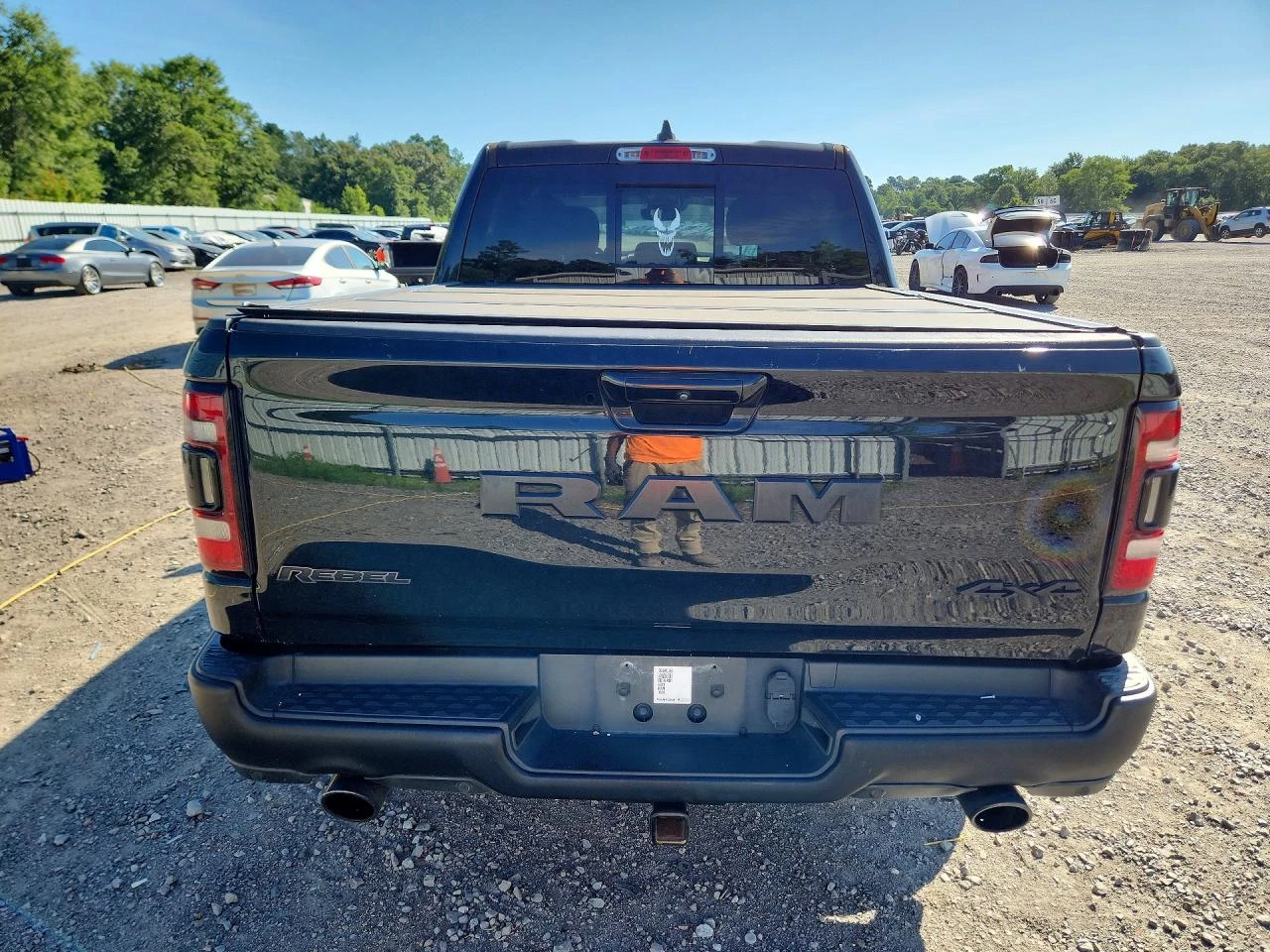 Dodge RAM 1500 5.7* AWD* REBEL* КОЖА* ПОДГРЕВ* NAVI* , снимка 6 - Автомобили и джипове - 56082066