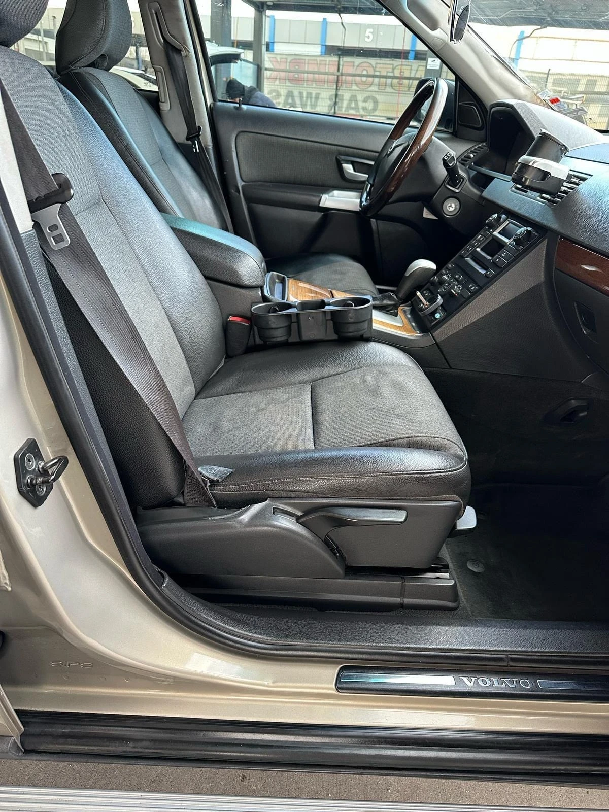 Volvo Xc90, снимка 10 - Автомобили и джипове - 56274688
