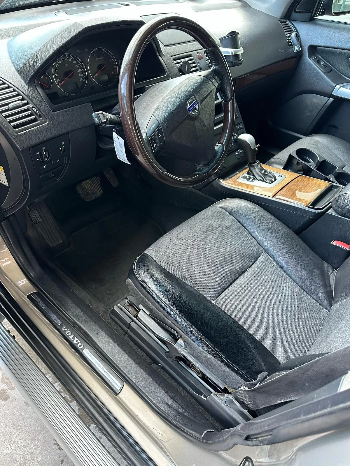 Volvo Xc90, снимка 8 - Автомобили и джипове - 56274688