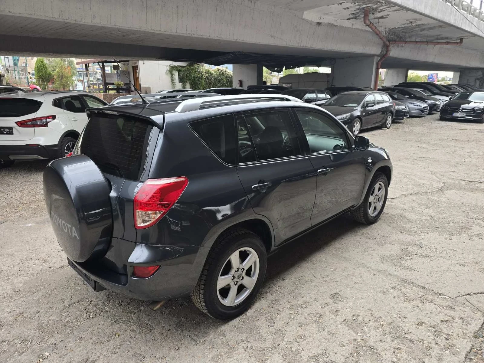 Toyota Rav4 2.2 D-4D (136 �.�.) 4x4 | N1| ������ | Mobile.bg � ����������� 5