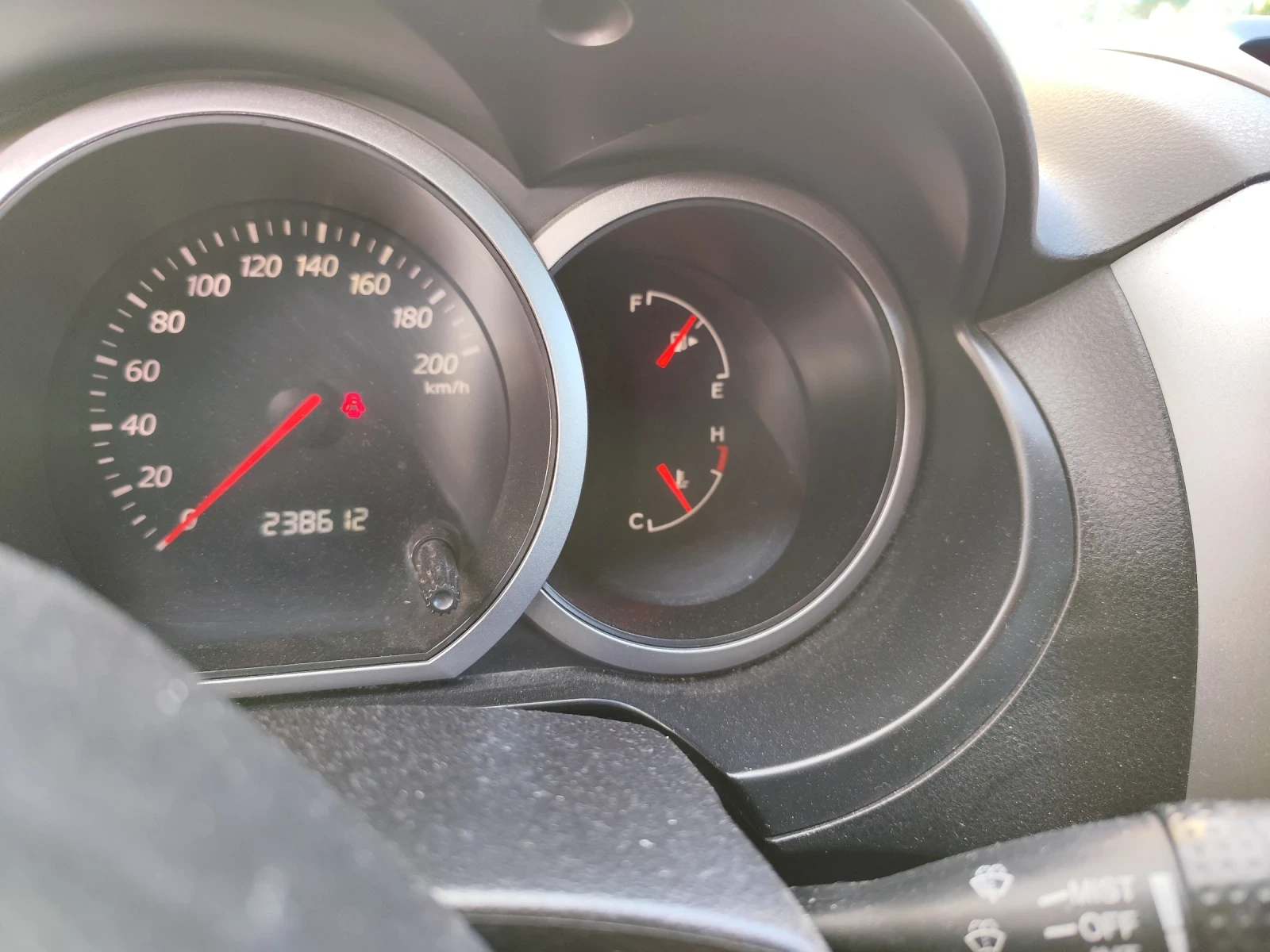 Suzuki Grand vitara, снимка 9 - Автомобили и джипове - 56316579
