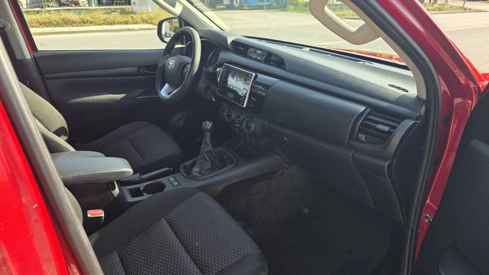 Toyota Hilux 2.4 D-4D 4X4 EURO 6 B | Mobile.bg � ����������� 5