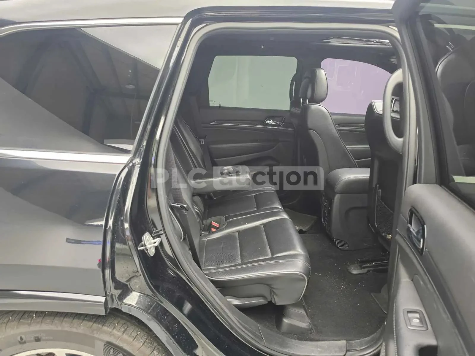 Jeep Grand cherokee, снимка 11 - Автомобили и джипове - 56723428