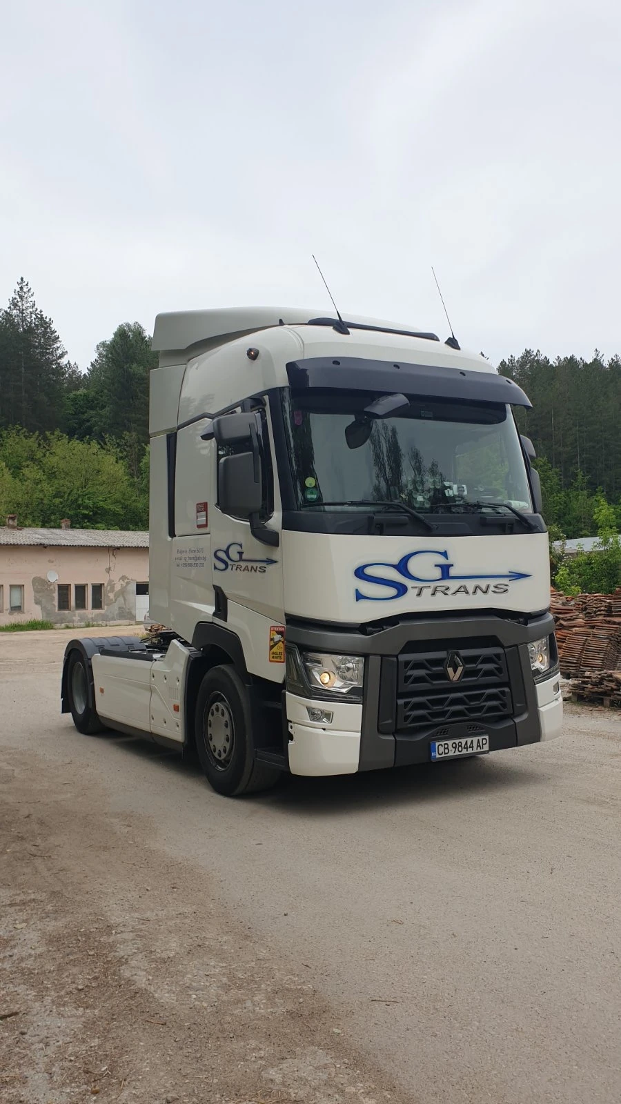 Renault T 460  - изображение 5