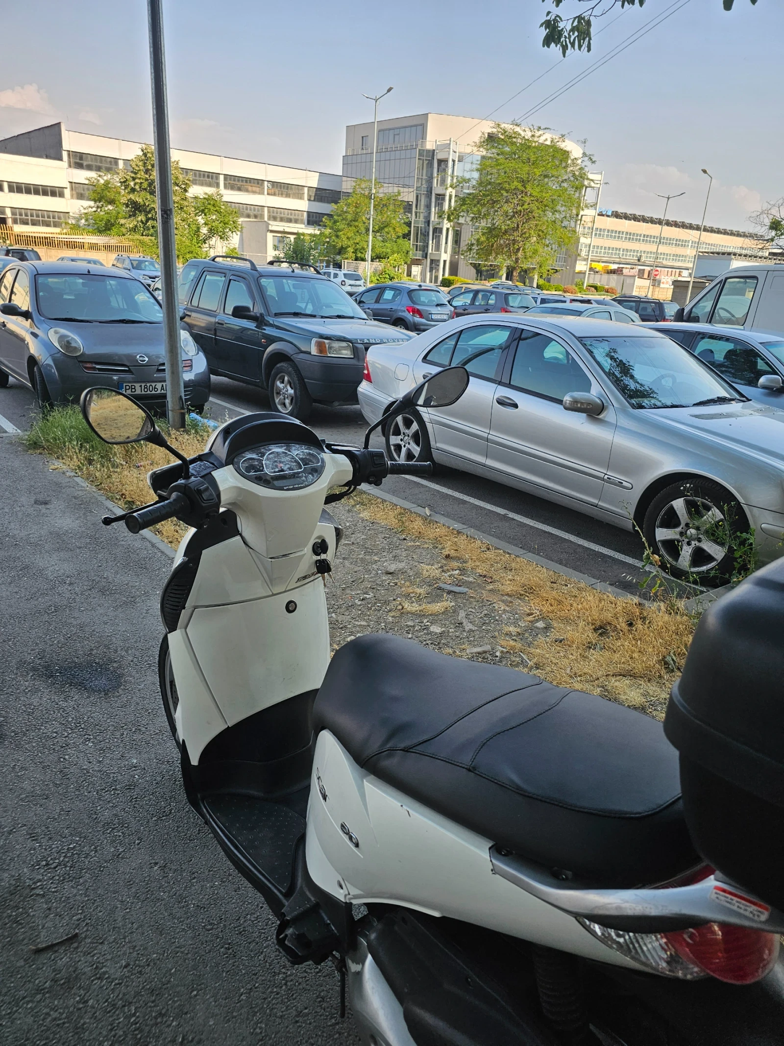 Aprilia Scarabeo  - изображение 3