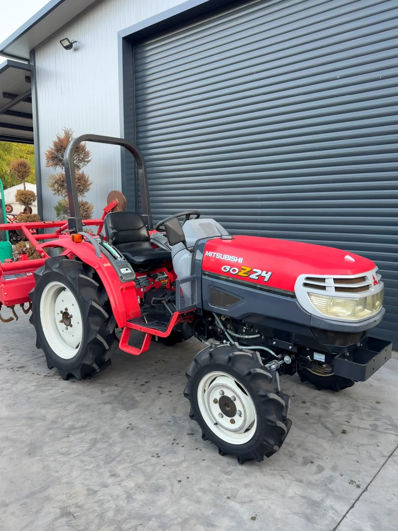 ������� Kubota Mitsubishi GoZ24 | Mobile.bg � ����������� 2