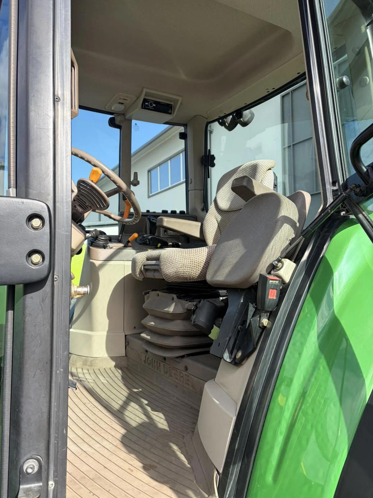 Трактор John Deere 6150M, снимка 7 - Селскостопанска техника - 56578011