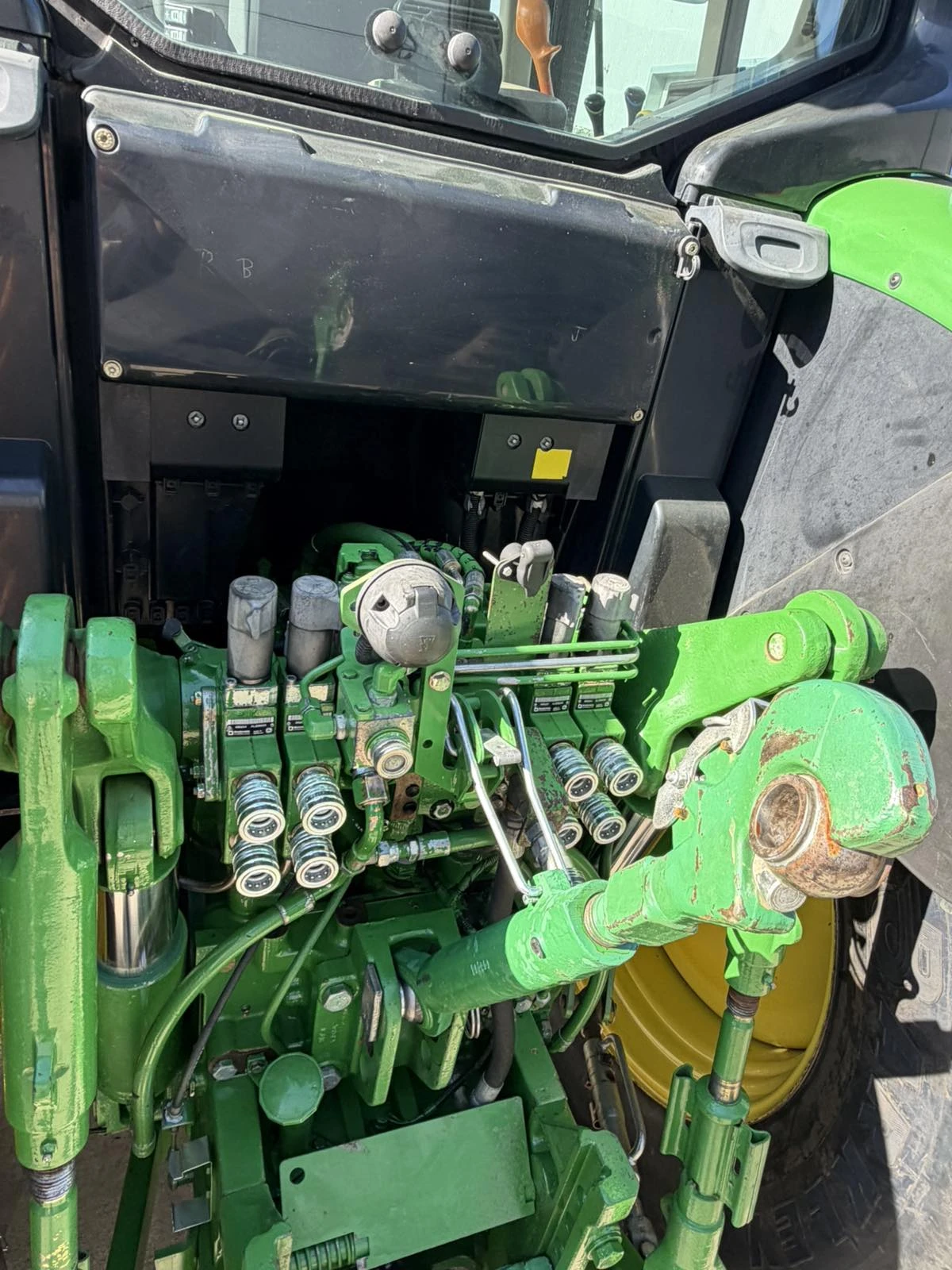 Трактор John Deere 6150M, снимка 13 - Селскостопанска техника - 56578011