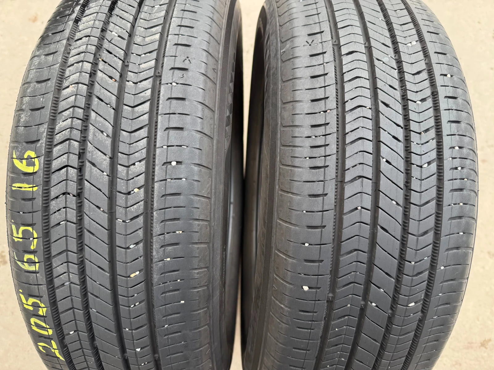 Гуми Всесезонни 205/65R16, снимка 4 - Гуми и джанти - 53932490