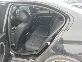 BMW 330 330I XDRIVE /CARFAX /М пакет/Подгрев/Пано/Памет, снимка 10