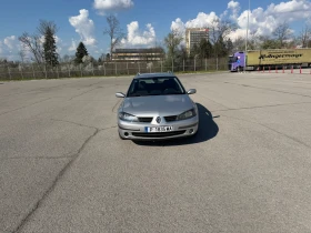 Renault Laguna 2.2dci/6-скорости/Топ Състояние!, снимка 2
