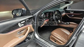 Mercedes-Benz E 220 ПОДГРЕВИ * ПАНО * HEAD-UP * KEYLESS, снимка 11