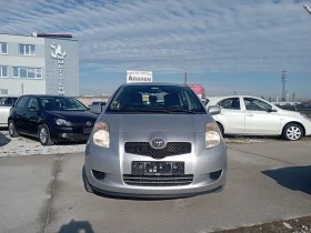 Toyota Yaris 1.0 климатик , снимка 2