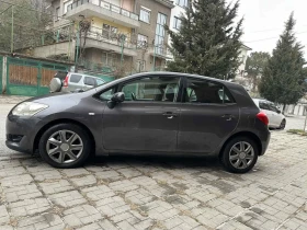 Toyota Auris 2.0 D4D, снимка 2