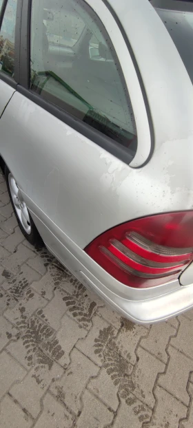 Обява за продажба на Mercedes-Benz C 200 CDI ~3 600 лв. - изображение 5