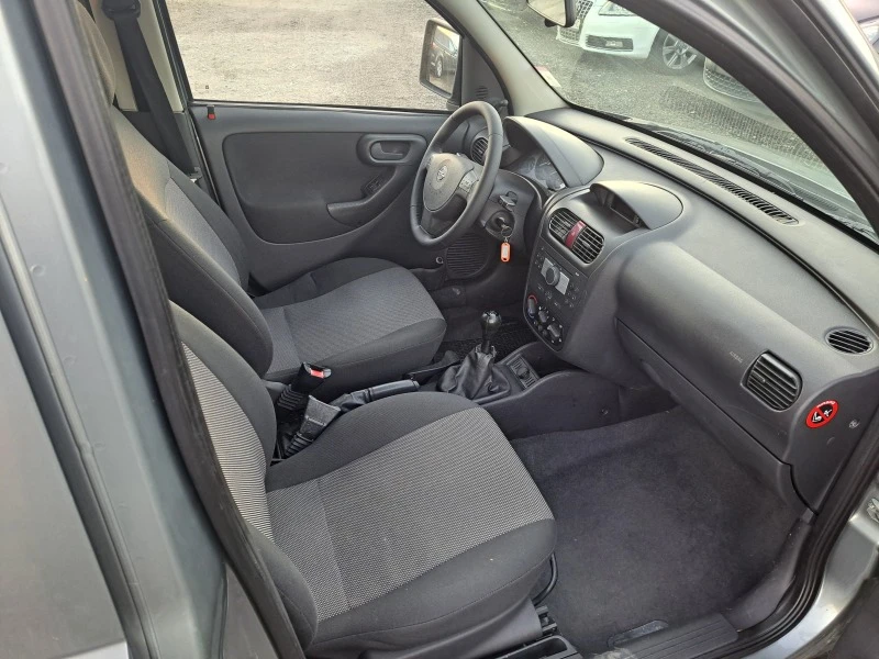 Opel Combo 1.3cdti, снимка 8 - Автомобили и джипове - 43593114