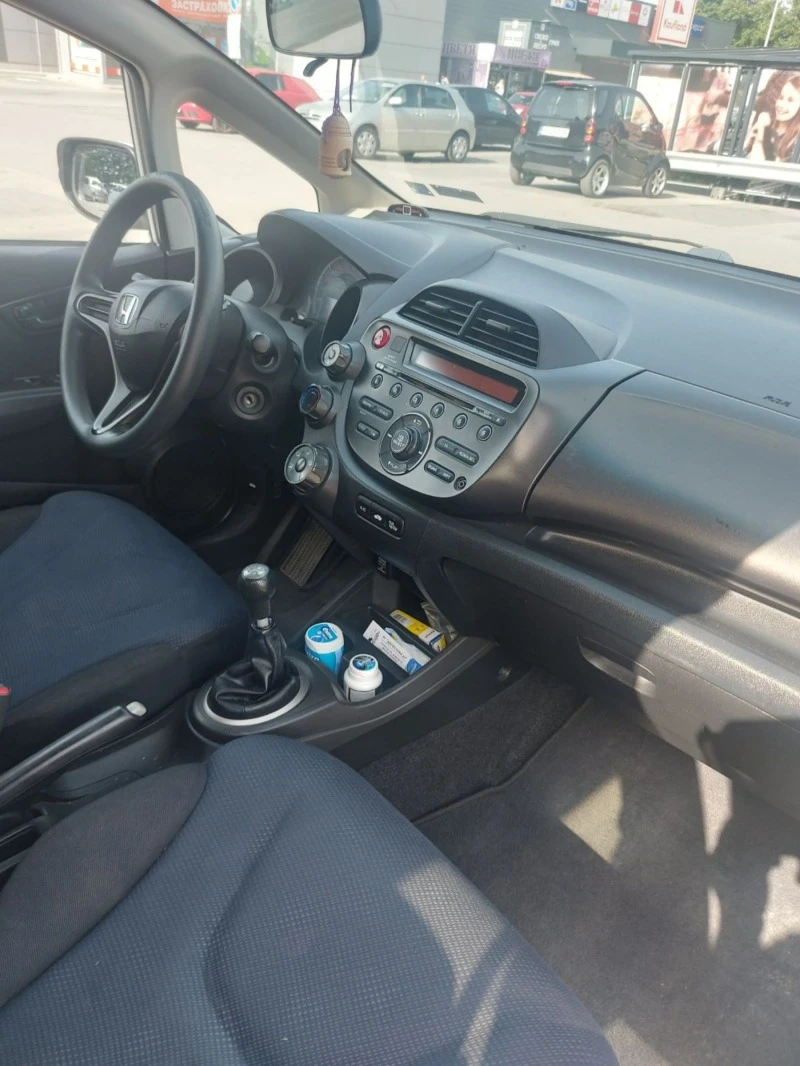 Honda Jazz, снимка 7 - Автомобили и джипове - 46997101