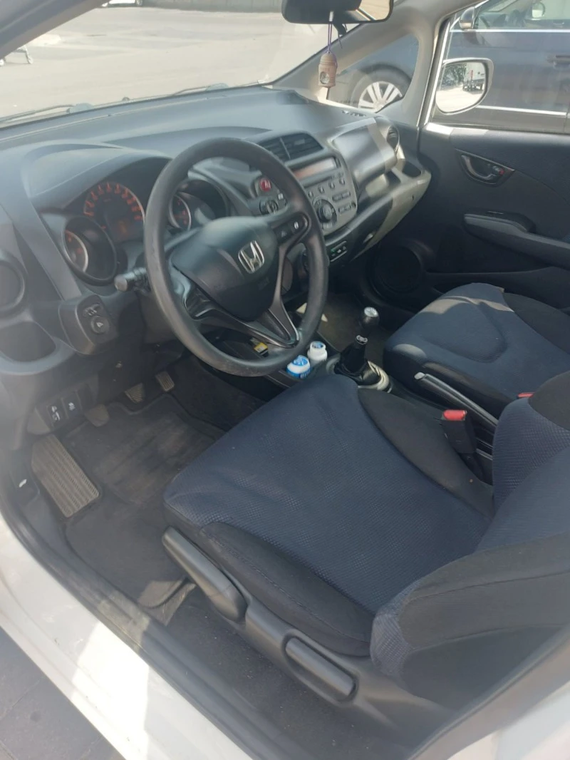 Honda Jazz, снимка 8 - Автомобили и джипове - 46997101