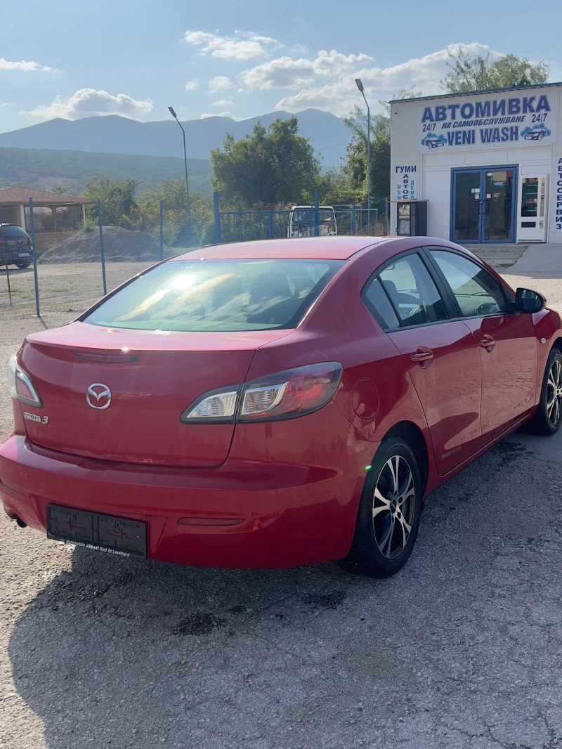 Mazda 3 1.6hdi 116кс фейслифт, снимка 6 - Автомобили и джипове - 47166279