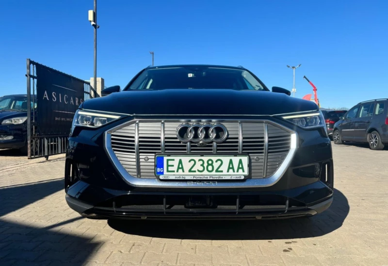 Audi E-Tron 55 QUATRO, снимка 8 - Автомобили и джипове - 47437844