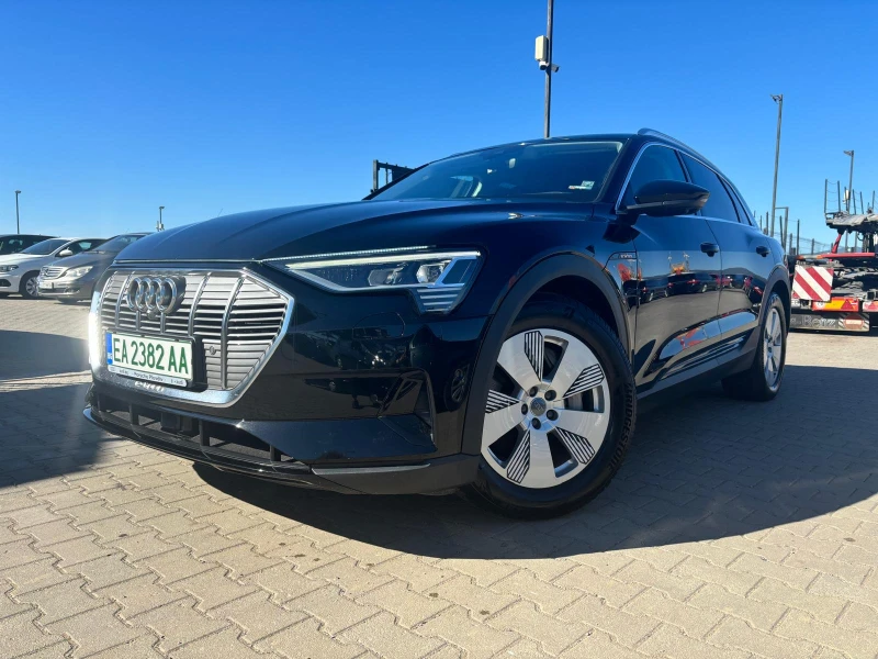 Audi E-Tron 55 QUATRO, снимка 1 - Автомобили и джипове - 47437844