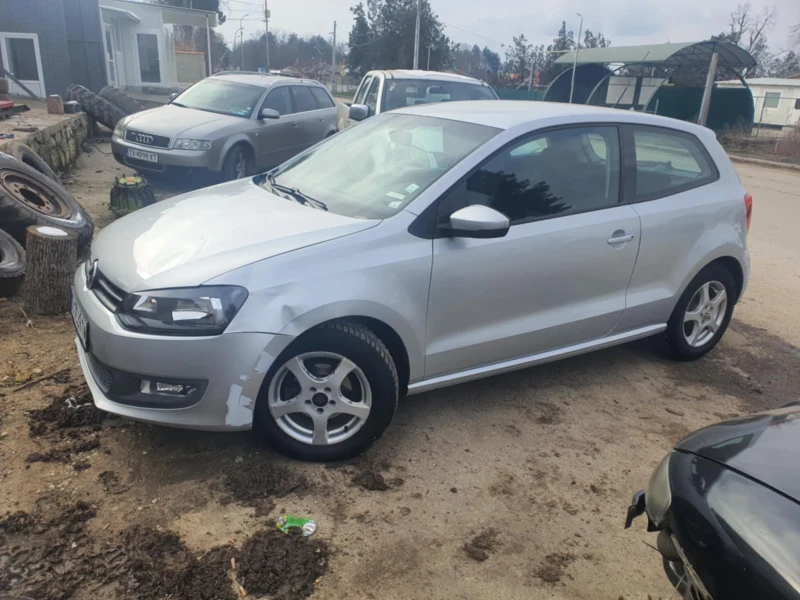 VW Polo 1.6 DIZEL, снимка 4 - Автомобили и джипове - 48854522