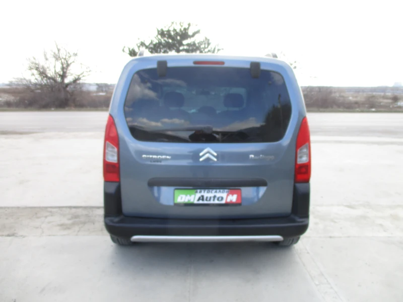 Citroen Berlingo 1.6/ДИЗЕЛ/92кс./КАТО НОВА, снимка 5 - Автомобили и джипове - 49209807