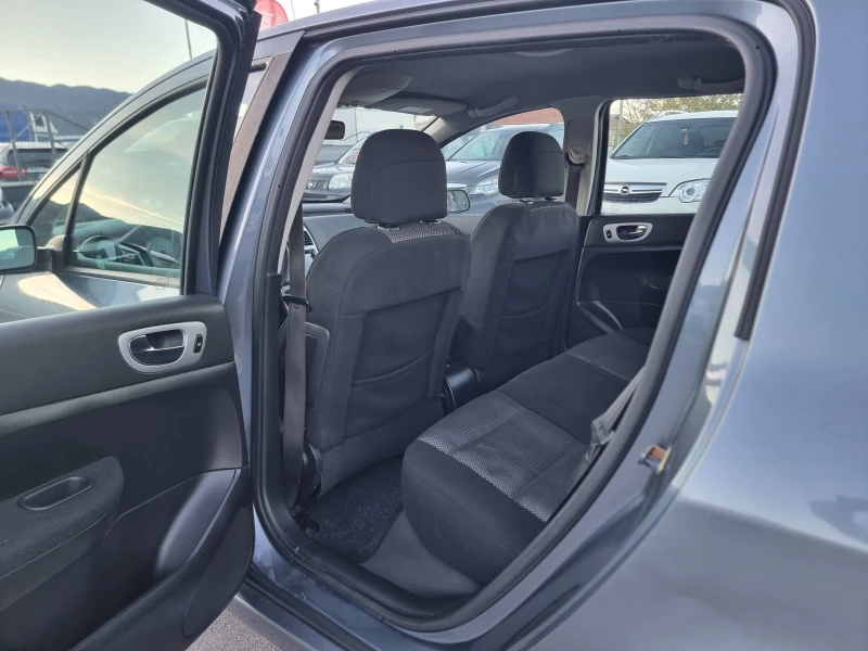 Peugeot 307 1.6HDI , снимка 11 - Автомобили и джипове - 52232010